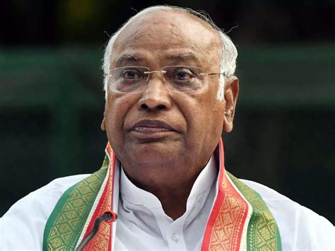 net worth of mallikarjun kharge|Mallikarjun Kharge is new Congress President; Know。